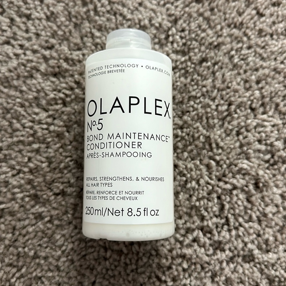 Olaplex No. 5 Bond Maintenance Conditioner 8.5 FL OZ New. Never Opened